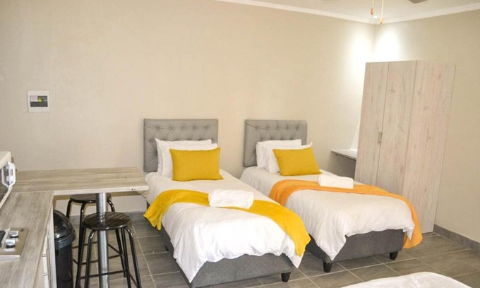 Bethlehem Apartment | Bethlehem Sundowners Guesthouse