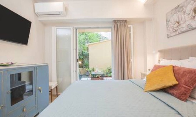 Corfu Town Apartment | Bethy's #2|Studio - One Bedroom Apartment, Sleeps 2