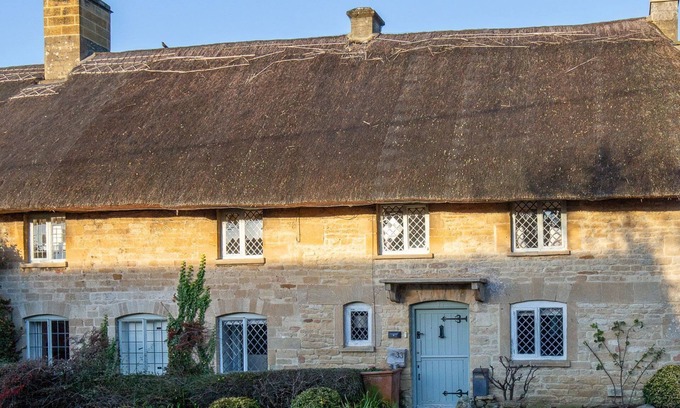 Burford Cottage | Betty's Cottage - near Burford