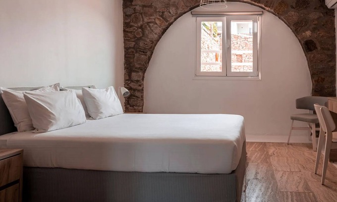 Elia Apartment | BH665 - C - Suite Mykonos