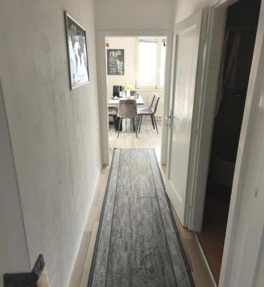 Schwechat Apartment | Big 1 Bedroom Apartment near Airport & City Center