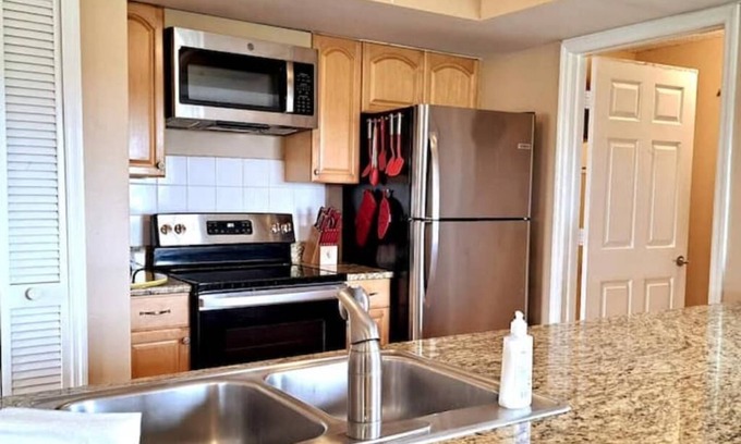 Fort Myers Apartment | BiG DoGs Welcome Comfy & Homey#3