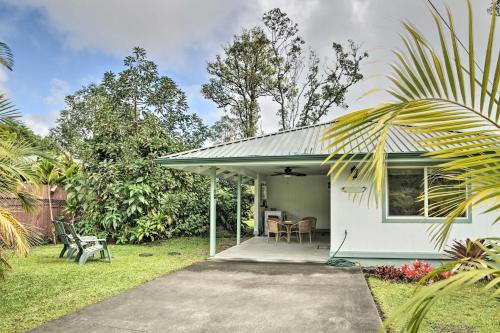 Mountain View House | Big Island Paradise Hawaiian Retreat with Patio!