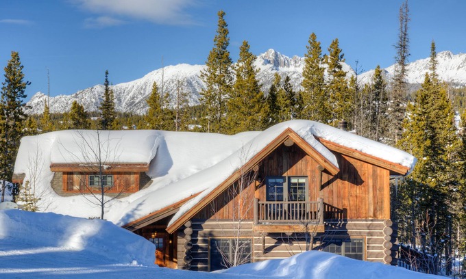 Powder Ridge Cabin | Big Sky Vacation Rentals: PR Manitou 1