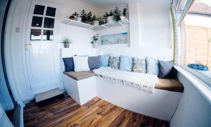 Folkestone House | Bijou Annexe, Sea View, Private Entrance & Parking - FOLKESTONE