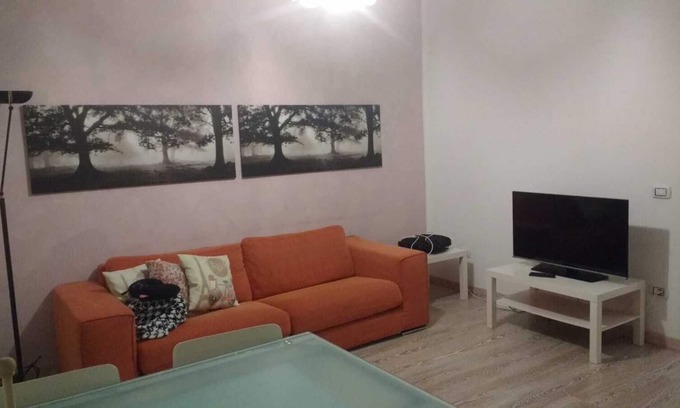 Piombino Apartment | Bilocale ammobiliato semicentrale