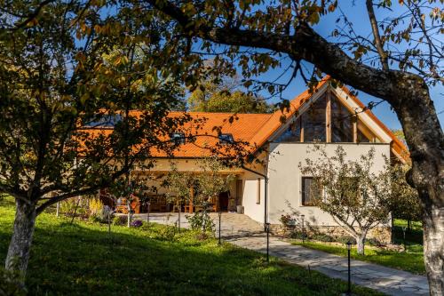 Vrbovce Apartment | Biofarma Kaška