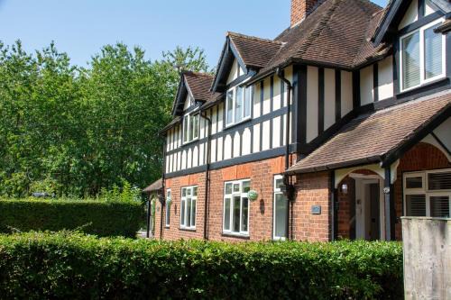 Wrexham House | Birch Cottage