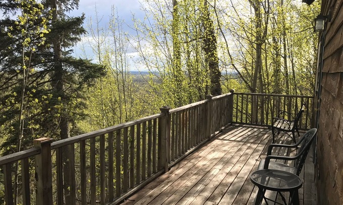 Talkeetna Cabin | Birchcrest Cabin On Unique Ridge Top With Views of Denali and the Alaska Range
