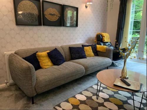 Stonnall Apartment | Birmingham Bungalow Serviced Apartment NEC Airport Bullring