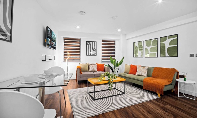 The Westside Apartment | Birmingham Styled Short Stay