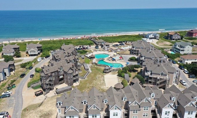 Duck Condo | BIS-Duck Resort - 2BR/2BA - First Floor Unit, Close to Pool and Beach!