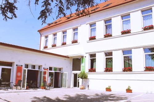 Raca Hotel | BIVIO hotel