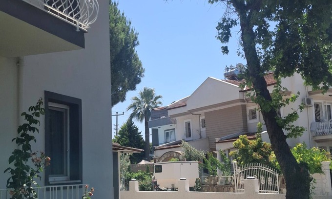 Fethiye City Center Apartment | Bizim Kelebek Otel - Suite with Balcony
