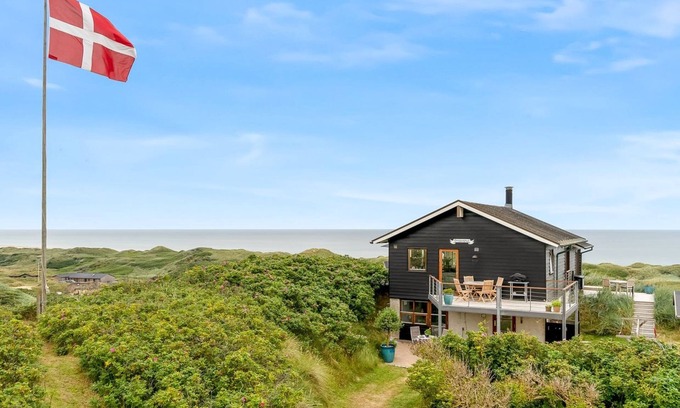 Grønhøj House | "Bjerund" - 300m from the sea by Interhome