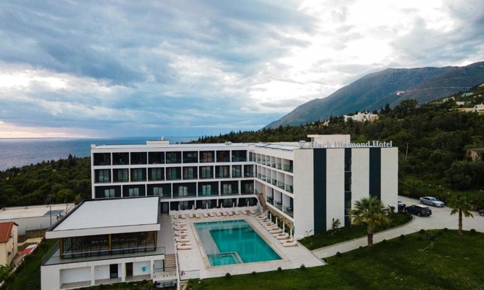 Dhermi Hotel | Black Diamond Hotel Dhermi