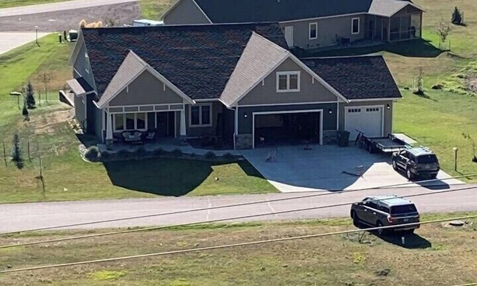 Hill City House | Black Hills 5 bedroom home with Hot Tub