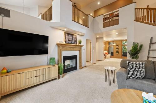 Rapid City House | Black Hills Executive Estate