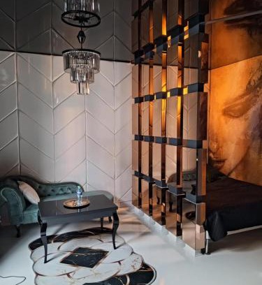 Radom Apartment | Black House A