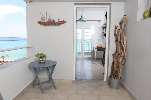 Polichrono Apartment | BleVista Apartments