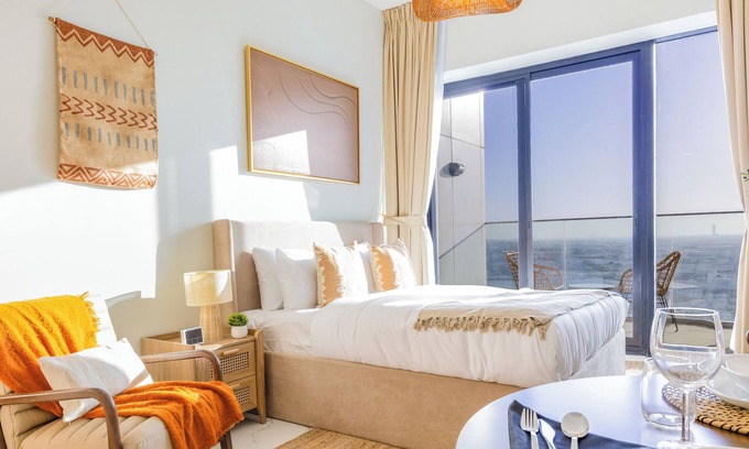 Jebel Ali Apartment | Bloomfields Cozy Stu in Alexis Tower