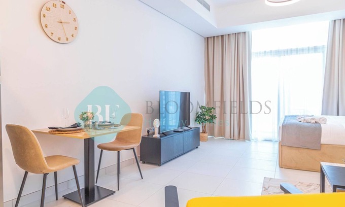 Al Raha Beach Apartment | Bloomfields Stylish STU in Thalassa Beach Front