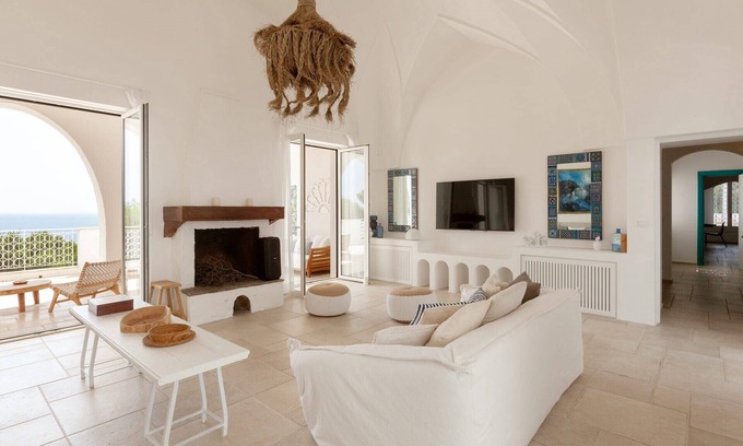 Corsano Villa | Blu Melia - Seven Bedroom Villa, Sleeps 14