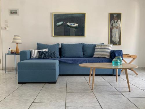 Katerini House | Blue Maison