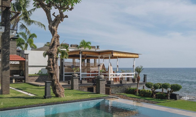 Bukti Villa | Blue Marlin 6-BR Villa Singaraja Bali