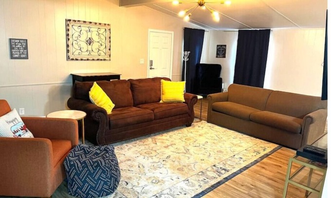 Marion House | Blue Oasis