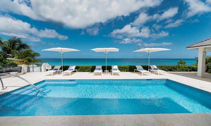 Reeds Bay Villa | Blue Oyster Summary: