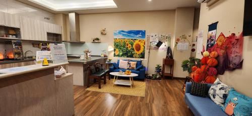 Puli House | Blue Star House