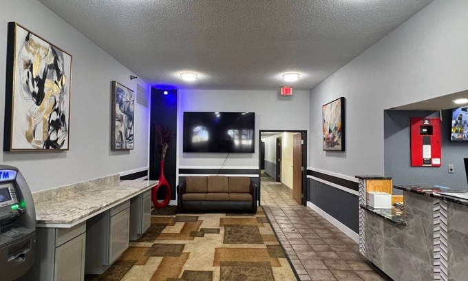 Eagan Hotel | Blue Way Inn and Suites Eagan - Comfort 2 Queen Bed Non Smoking