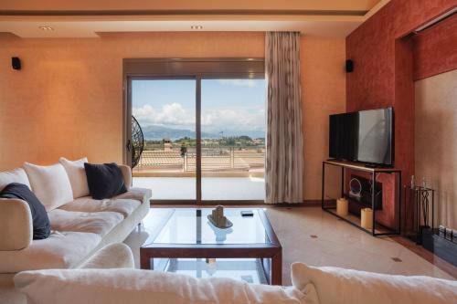 Corfu Town Apartment | Bluenique villa corfu