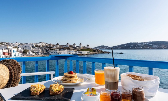 Little Venice Hotel | Bluetopia Suites