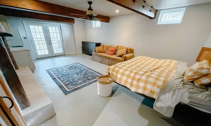 Kerhonkson House | Bluming Fields - A private home on a 150-acre horse farm.