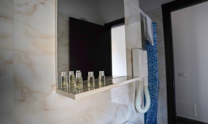 Novara Apartment | BNBOOK RESIDENCE MATTEOTTI