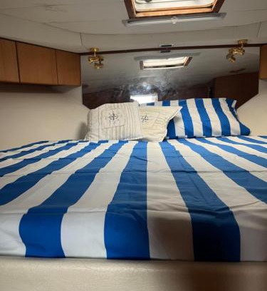 Ancona Boat Rental | boat and breakfast