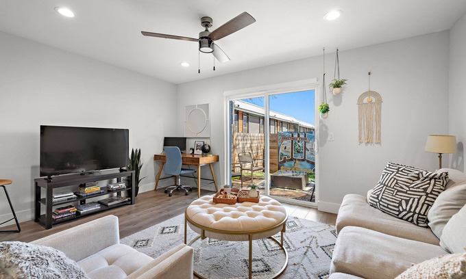 Galindo Condo | Boho 2Bed Retreat - 5 min to Shops & Eats & Airport