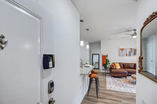 Yulee Apartment | Boho Bliss w Salt Pool Nr Fern Beach, ARPT, DTWN