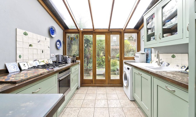 Canonbury House | Boho Charm, by Veeve