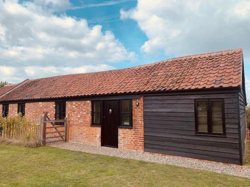 Burgh Saint Peter Apartment | Bonneys Barn Retreat - Luxury homely getaway