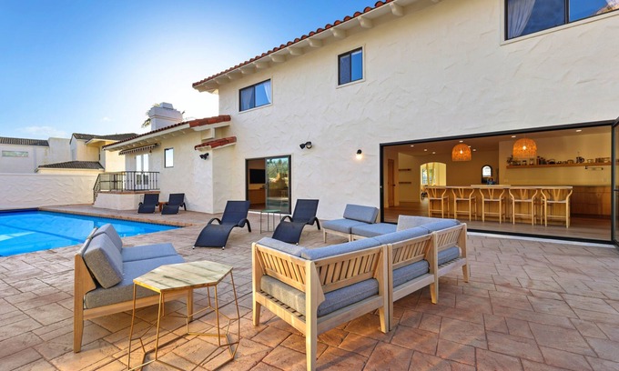 Cardiff-by-the-Sea House | Book an ocean view oasis with pool in Cardiff by the Sea for the Del Mar Races