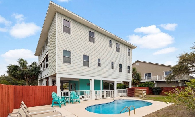 Indian Pass House | Book for Fall! Private Pool! Fenced Yard! Porches with Gulf Views! Shuffleboard!