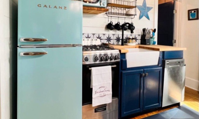 Brenham House | Book Haven 2BR by fairgrounds/Blue Bell Creameries