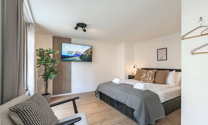 St. Gallen Apartment | book2stay 1.5-room apartment #3 Hirschberg up to 2 persons