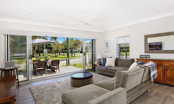Golden Beach Apartment | Booker Pde 34, Unit 2 - Pet Friendly -