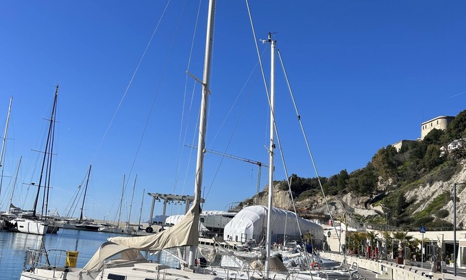 Old Town Boat Rental | Boot in Cala del Forte Übernachtung