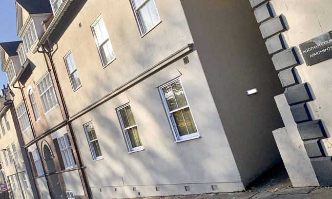 Bootham Apartment | BOOTHAM BOLT HOLE, luxury holiday cottage in York