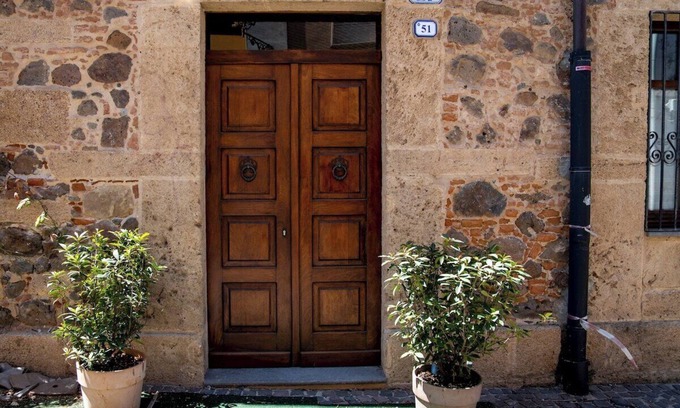 Oristano House | Borgo Santa Chiara Heritage Home